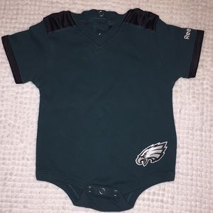 Reebok Eagles football onesie 6/9 months